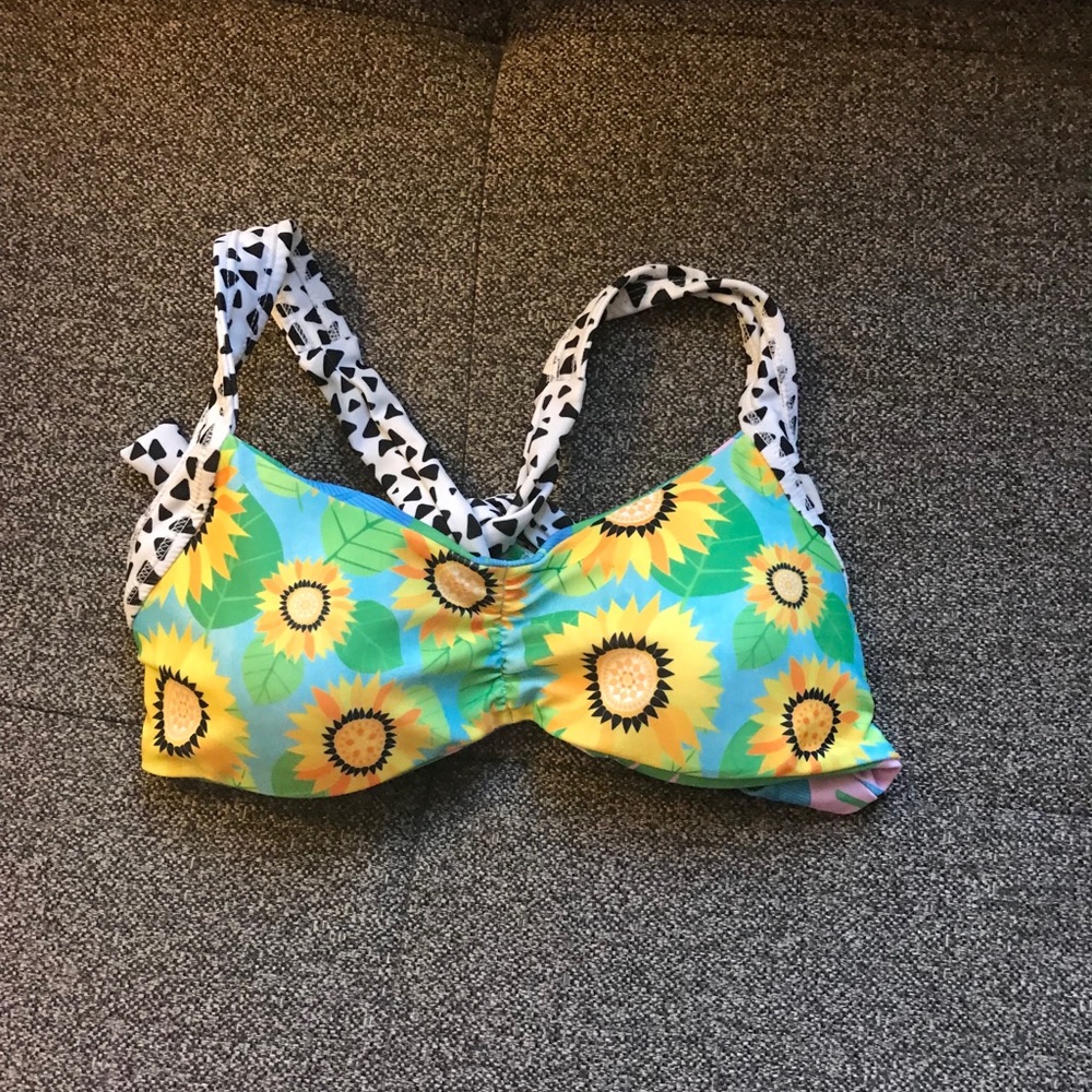 **HOLD**Moana Retro Fox Top